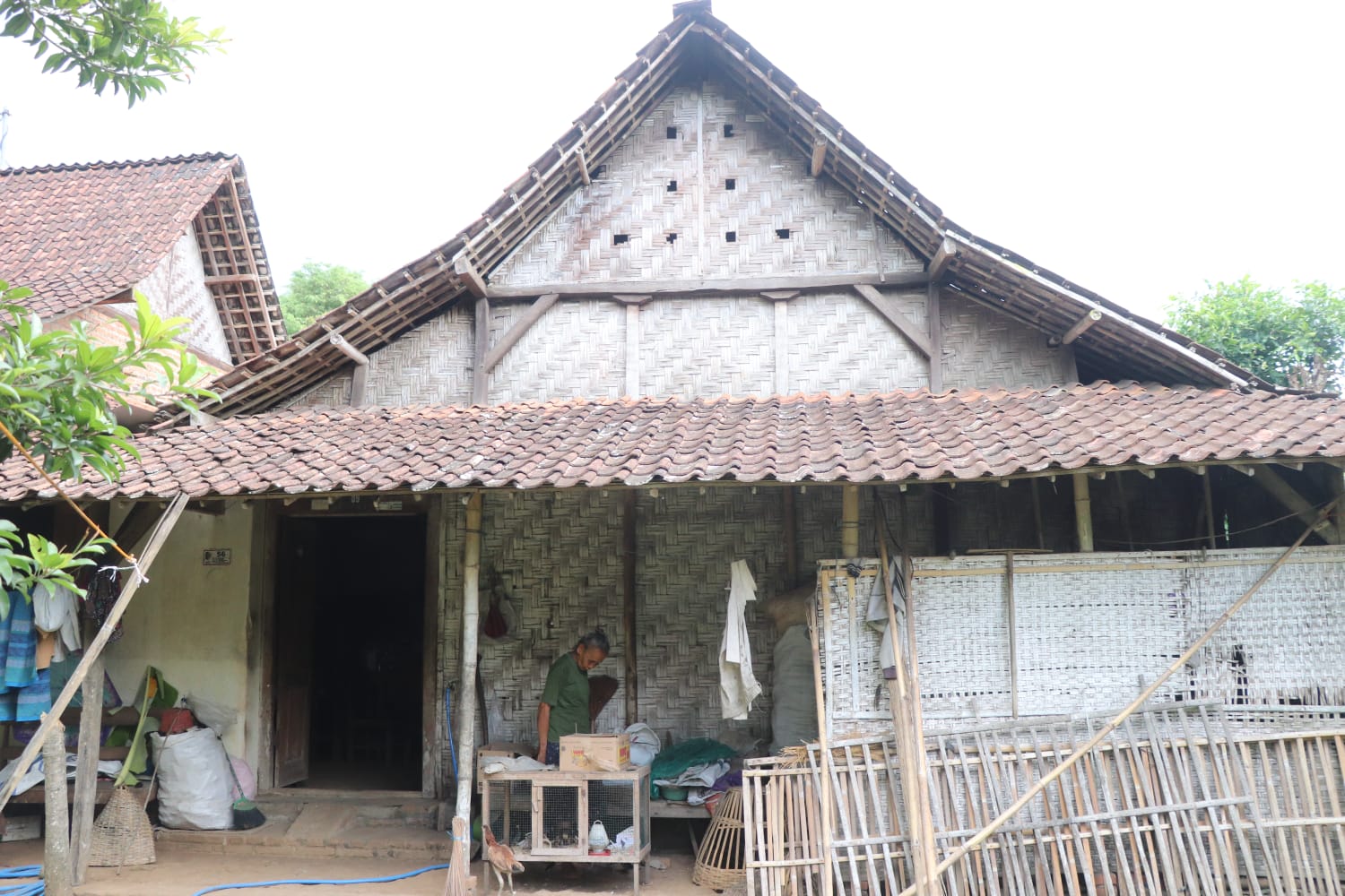 Salah satu rumah yang memerlukan bedah rumah.