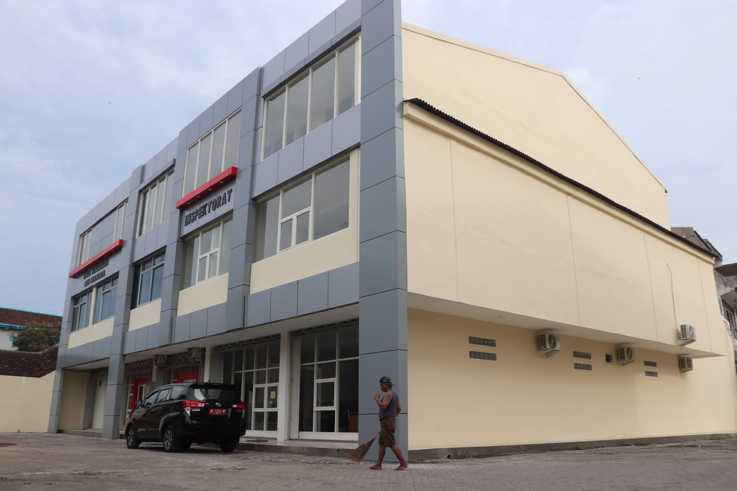Kawasan perkantoran baru di eks Belga Kabupaten Tulungagung belum memiliki taman.