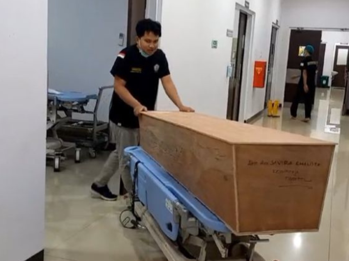 Jasad bocah 5 tahun di Kabupaten Tulungagung dilakukan pemeriksaan otopsi.