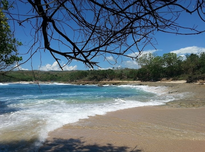 Pantai Molang (google.com/maps/Wong Blitar (Mekanikblitar) )