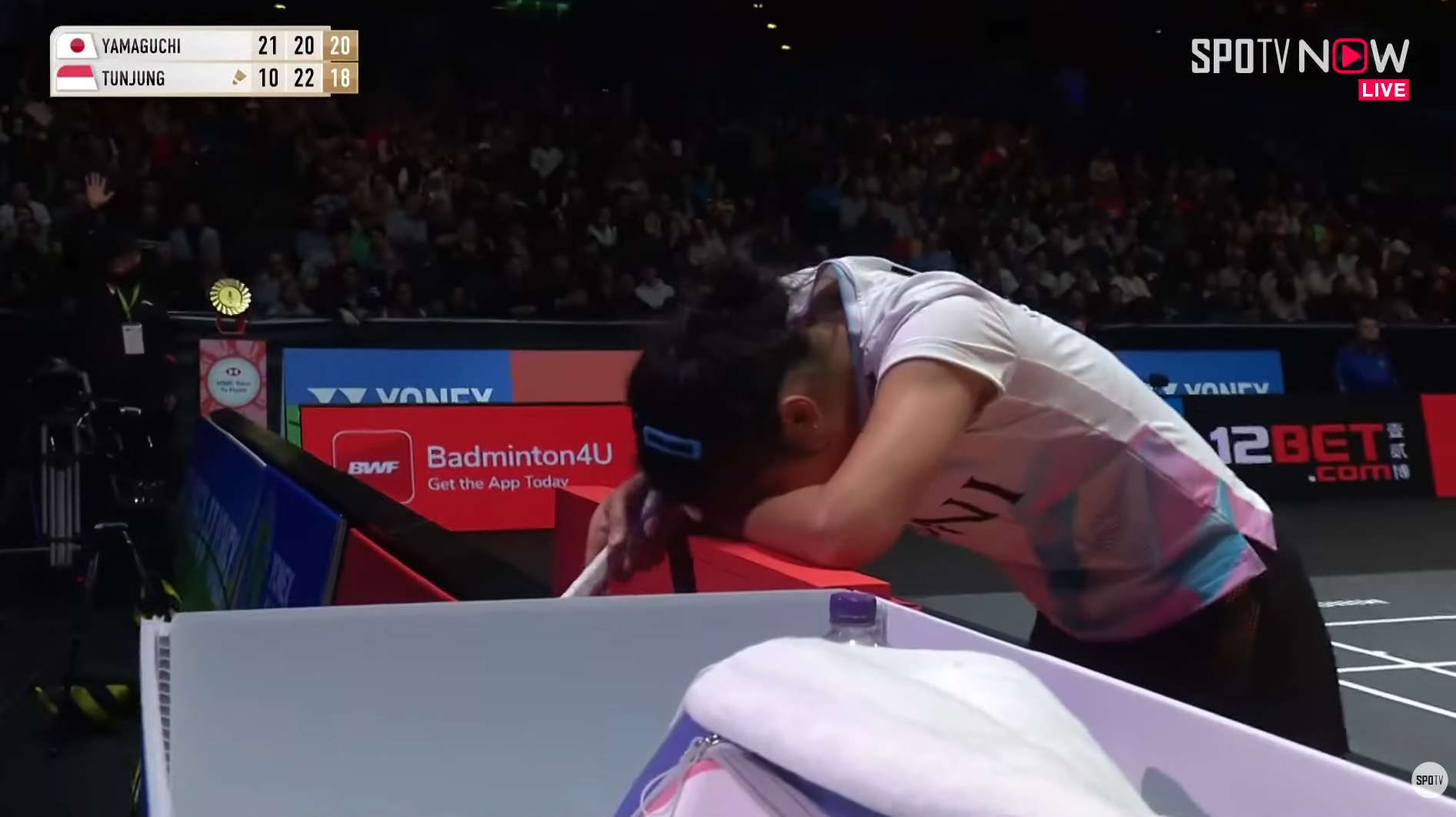Komentar Tajam Gregoria Mariska Soal Drama Lampu Flash di All England 2024