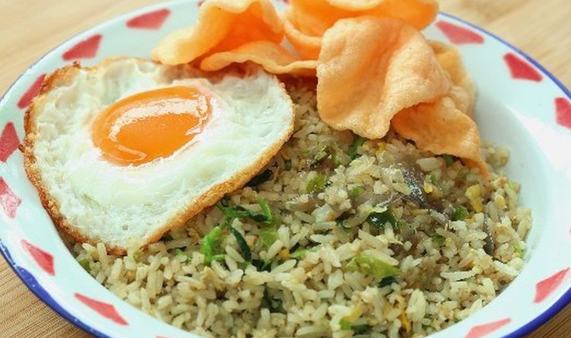 Resep Nasi Goreng Kampung ala Devina Hermawan yang Enak dan Rasanya Nendang