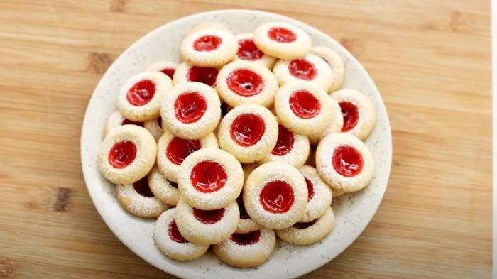 Kuker Lebaran Strawberry Thumprint ala Devina Hermawan