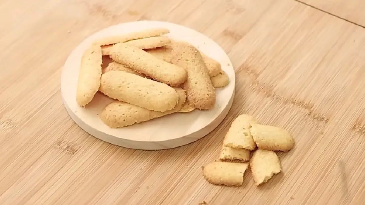 Kue Lidah Kucing ala Chef Devina Hermawan