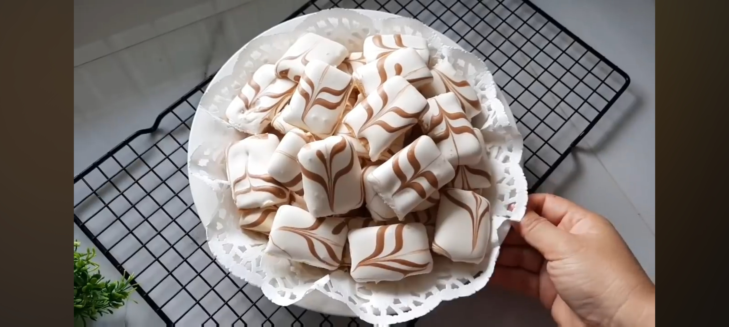 Resep Cheese Button Cookies