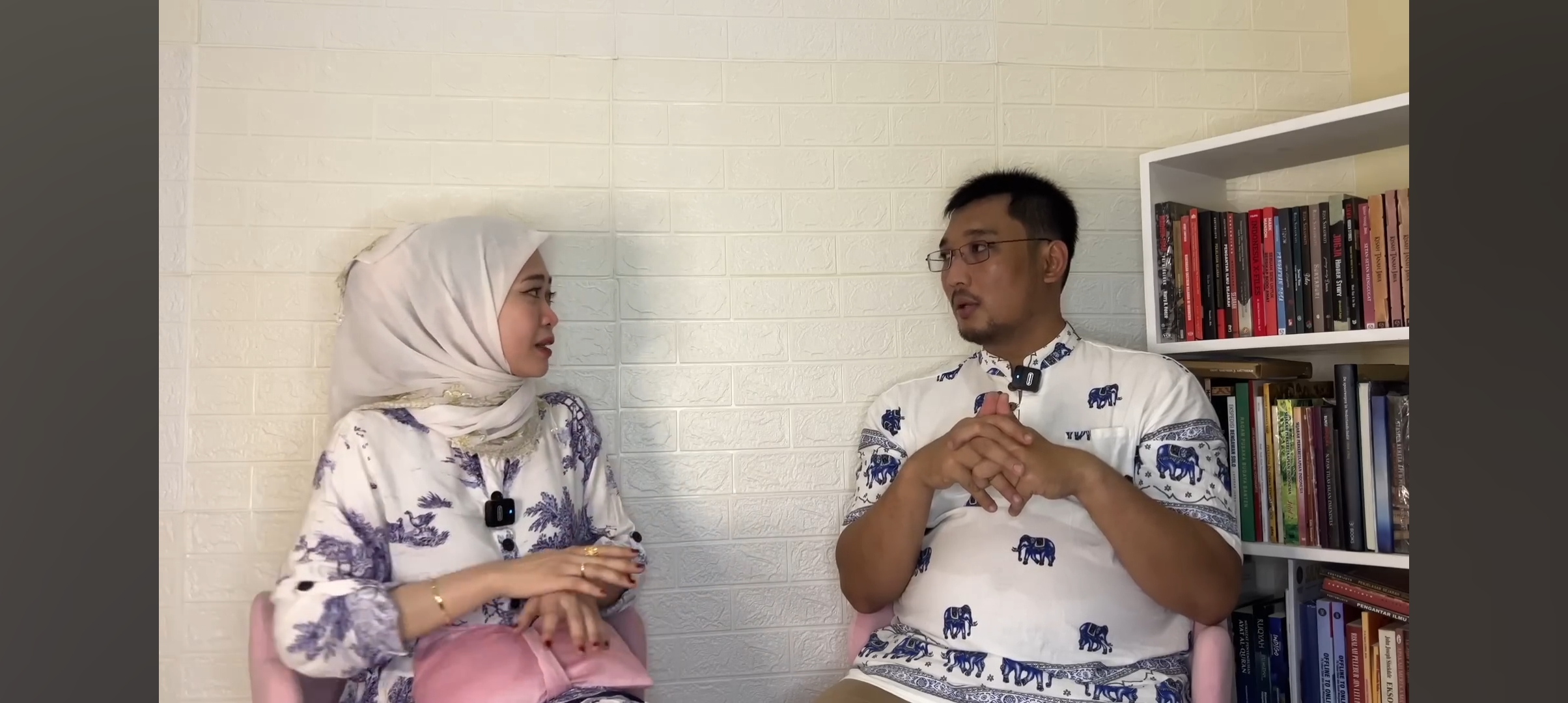 Wawancara Hao Family Channel tentang Pasak Besi Exhuma yang ada di Indonesia