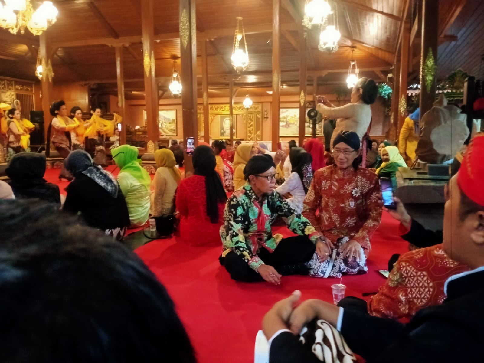 Perform para pengurus Puspa BARANUSA dalam Kentrung Panembrama