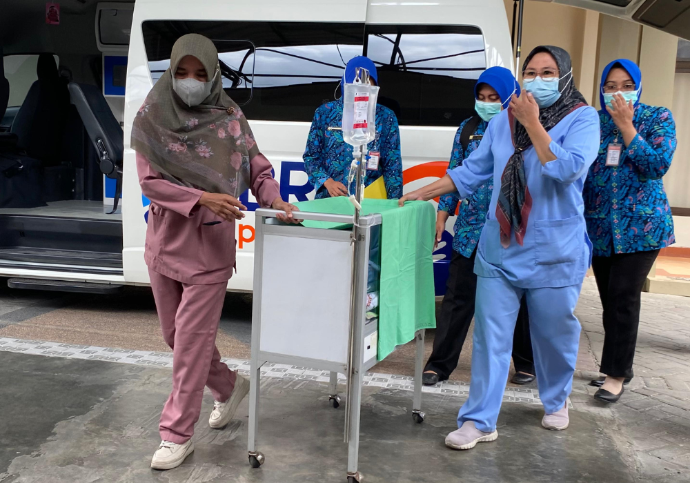 Operasi pemisahan bayi kembar siam di RSUD dr Iskak Tulungagung berjalan sukses. Kedua bayi dalam kondisi baik dan sehat.