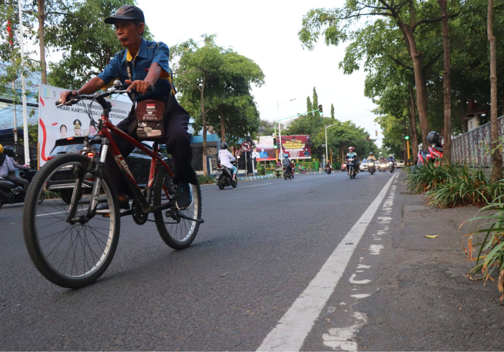 Pemkab Tulungagung akan merealiasikan fasum jalan khsusus pesepeda.