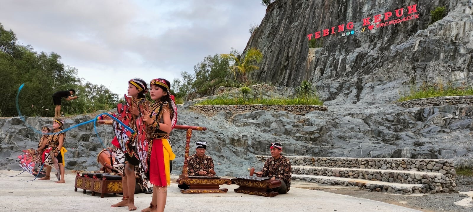 BERBUDAYA: Salah satu daya tarik di Desa Sukorejo, Kecamatan Gandusari.