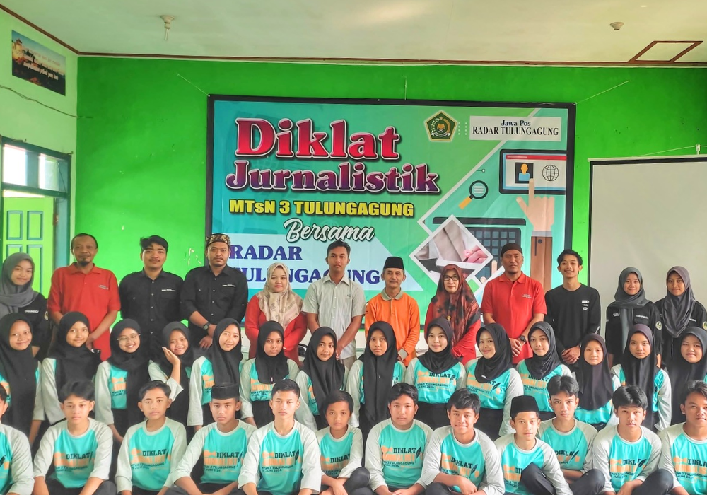 KOMPAK: MTSN 3 Tulungagung sukses menggelar Diklat Jurnalistik bersama Radar Tulungagung, kemarin (15/6/2024).