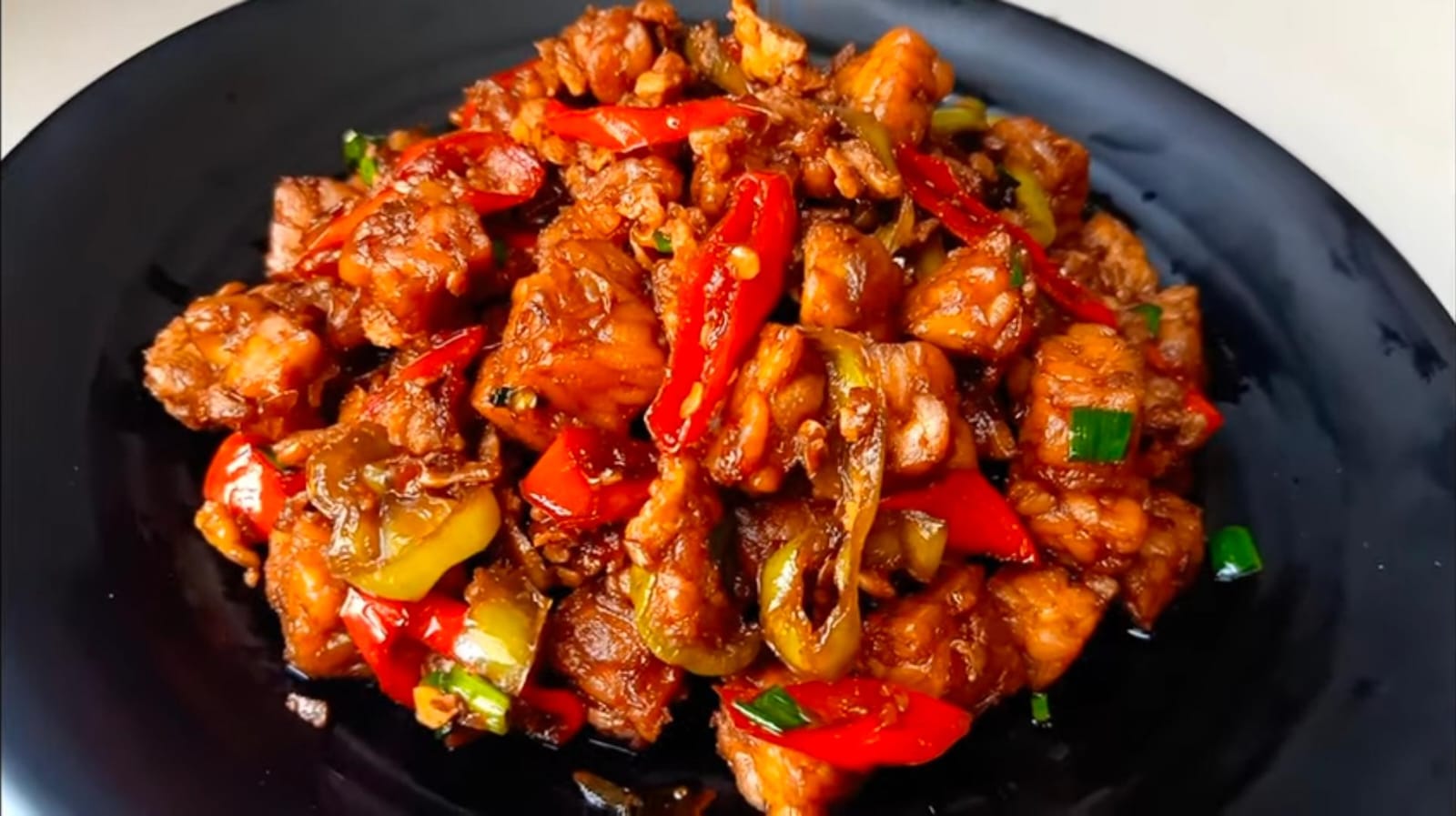 Masakan Orak-Arik Telur dan tempe.