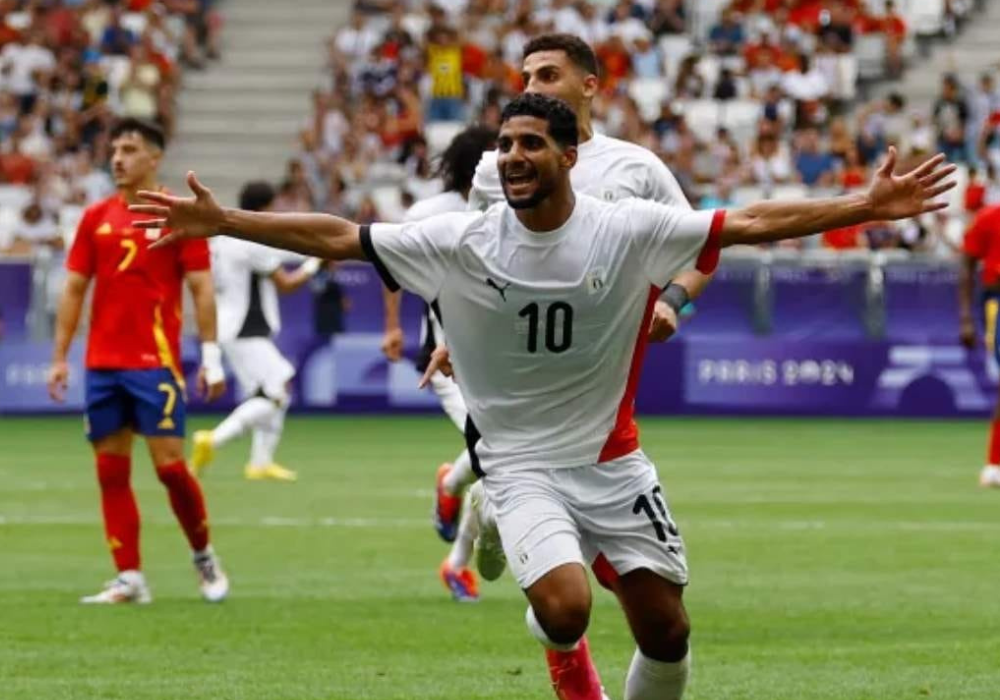 Foto selebrasi Ibrahim Sadil setelah mencetak goal melawan timnas Spanyol di Olimpiade Paris