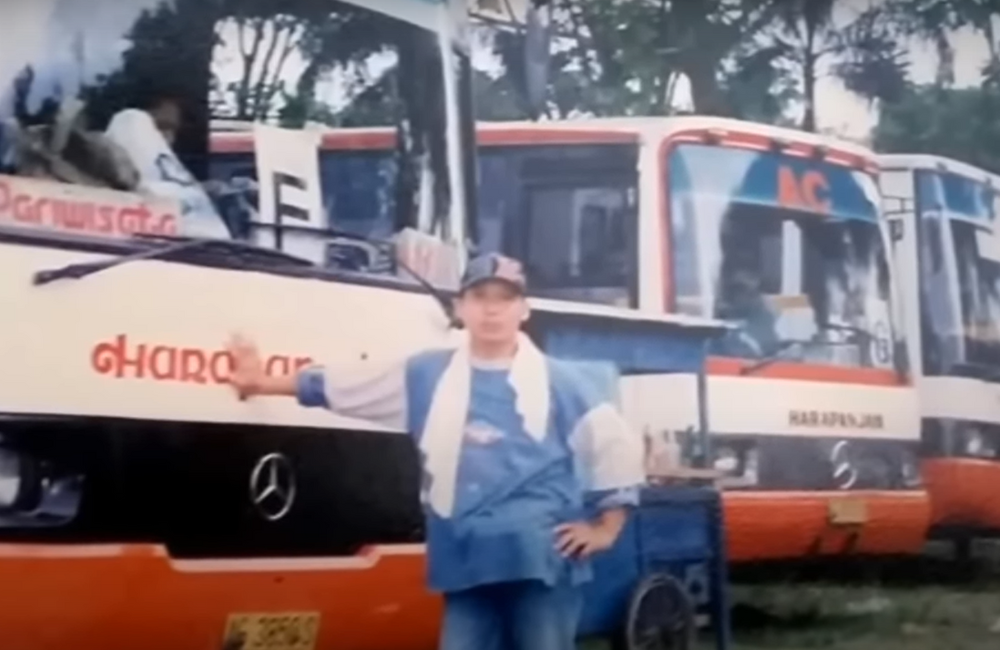 Foto jadul bus Harapan Jaya.