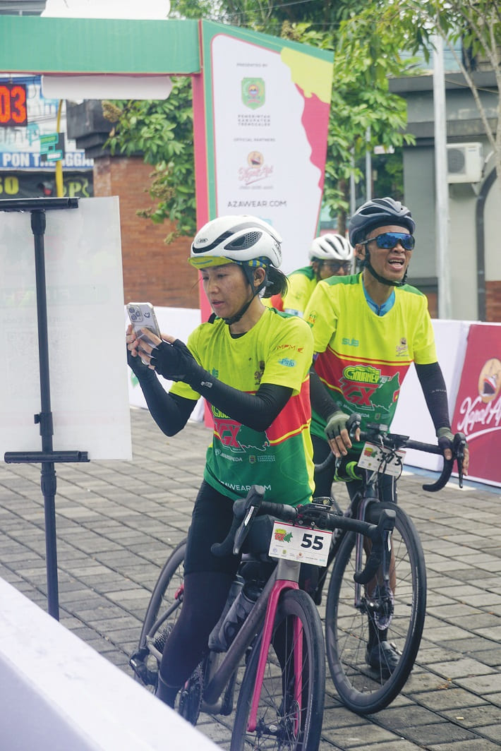 WONDER WOMEN: Ivo Ananda menjadi peserta perempuan pertama yang berhasil finish dalam Journey to TGX 2024.