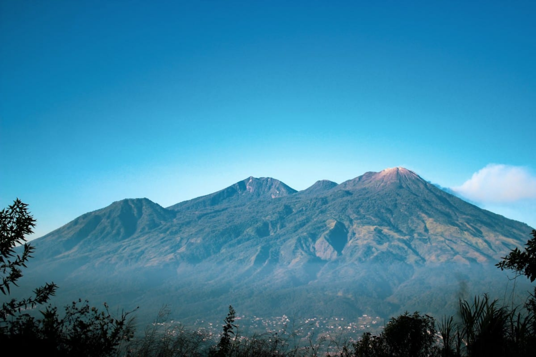Pemandangan Gunung Arjuno-Welirang (bhuanayasa.org)