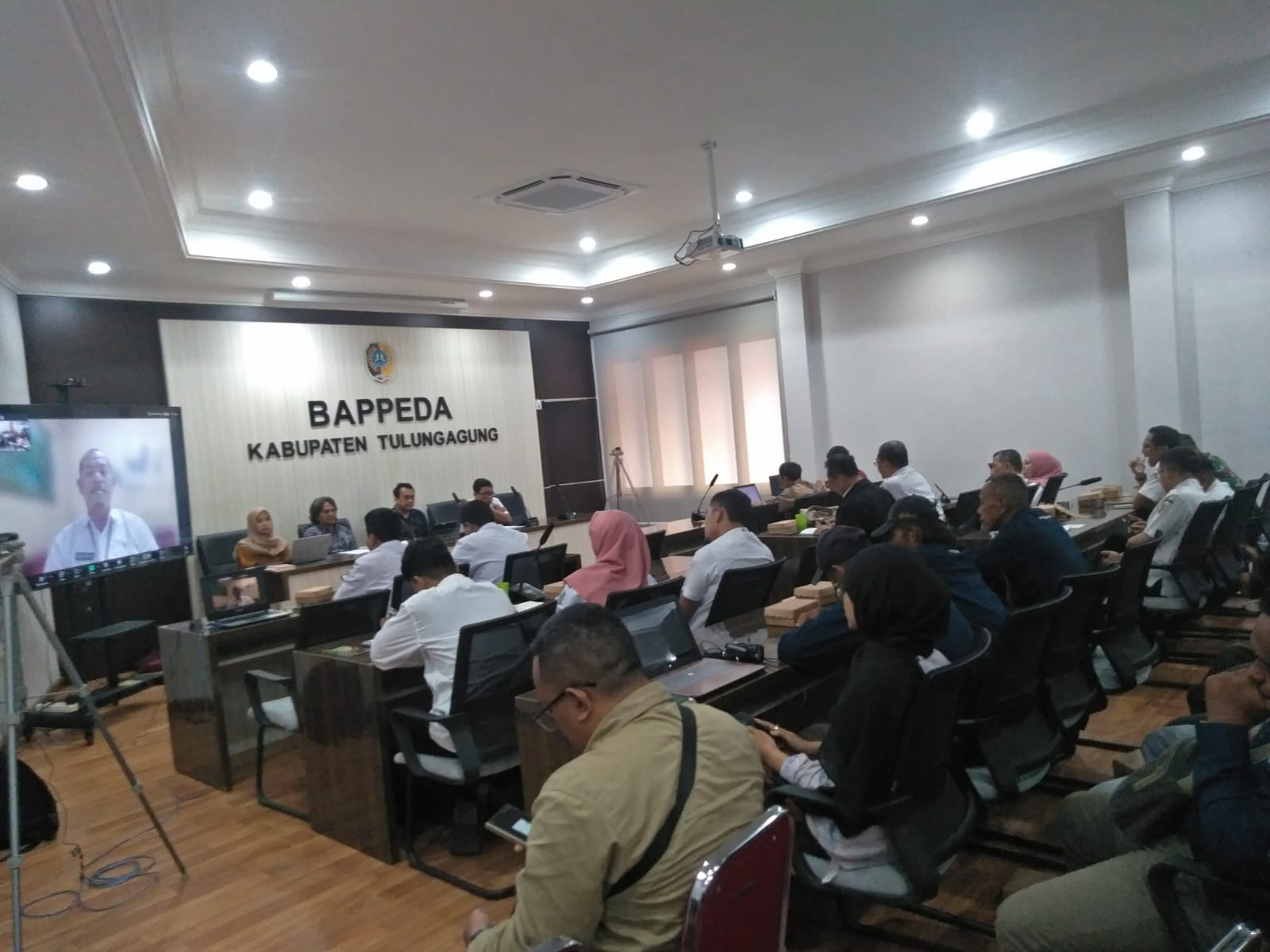 ARuPA, KTH Agro Makmur Lesrari, Bappeda Kabupaten Tulungagung, dan sejumlah pihak terkait di agenda sosialisasi program SETAPAK, Rabu (22/1)