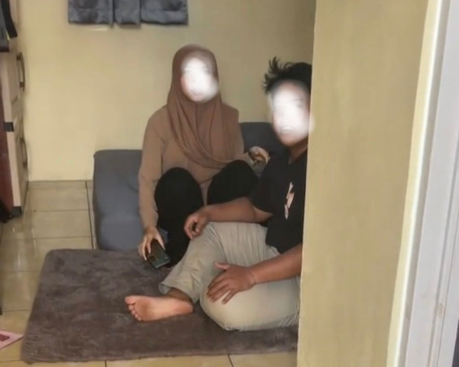 Bukannya marah, pria ini justru ajak nongkrong selingkuhan kekasihnya