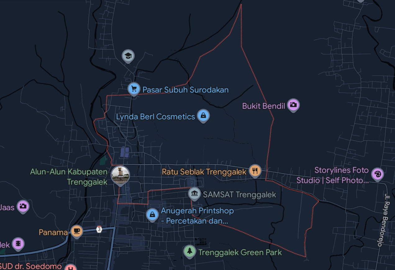 Peta wilayah Kelurahan Surodakan, Trenggalek yang menjadi lokasi penemuan Prasasti Waringin Pitu (GOOGLE MAPS)