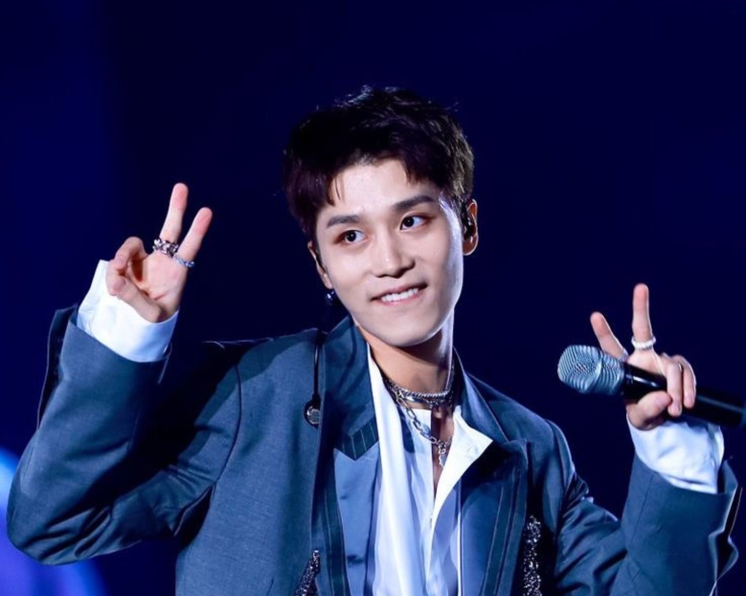 Lagunya bikin gamon, tapi penyanyinya tuai kontroversi