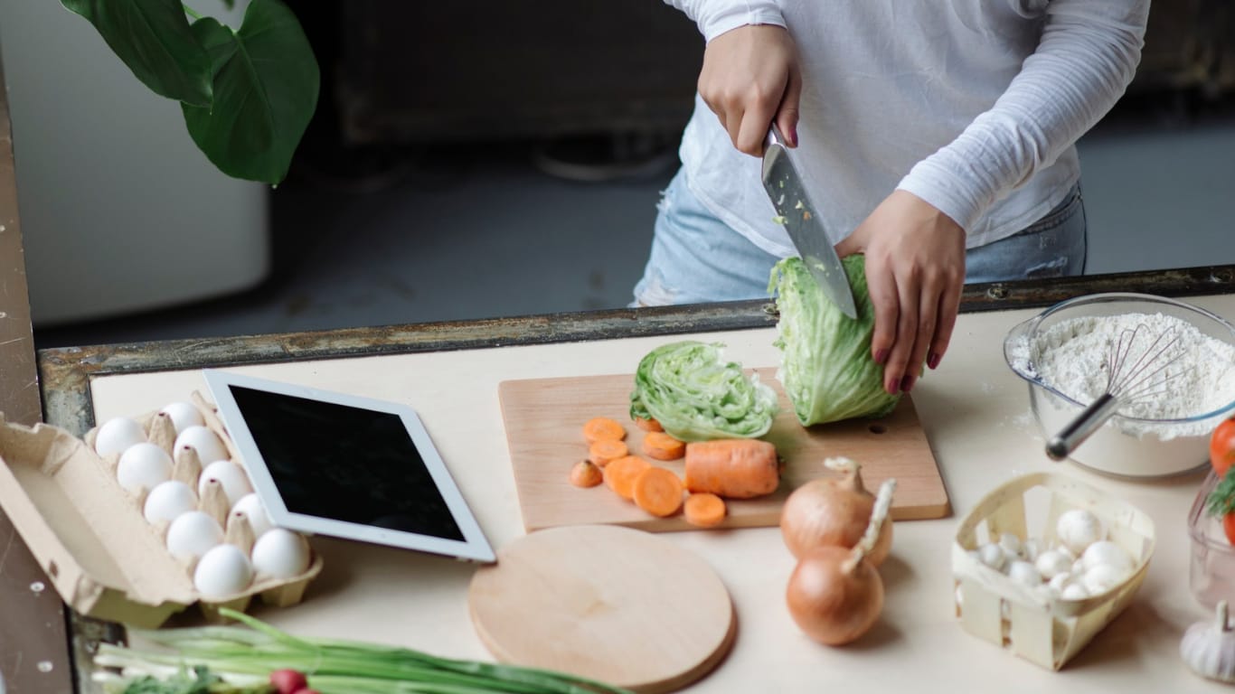 Ilustrasi food preparation.(freepik.com)