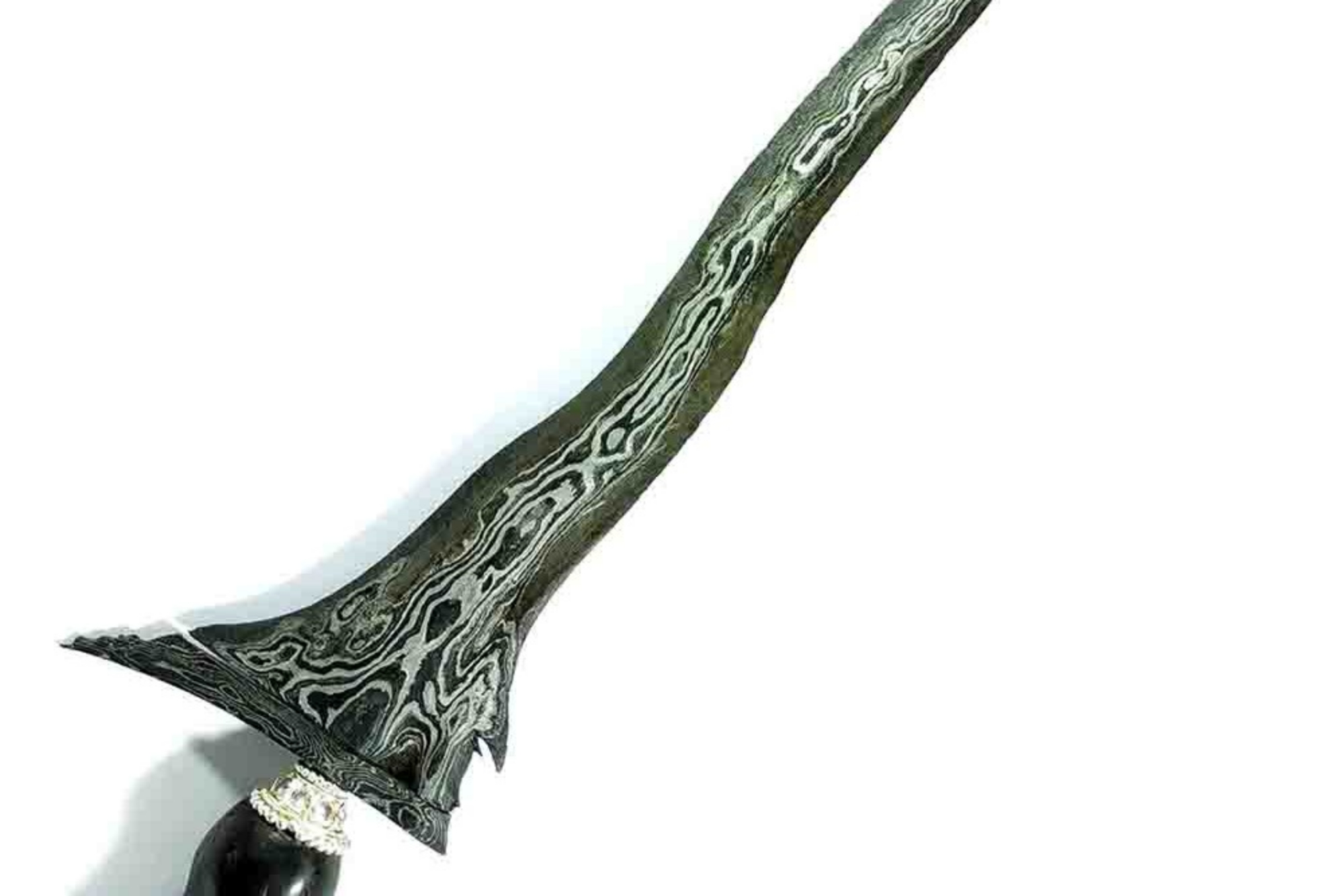 Keris Sepuh Jangkung Mataram Sultan Agung Pamor Wahyu Tumurun. (PUSAKAKERIS.COM)