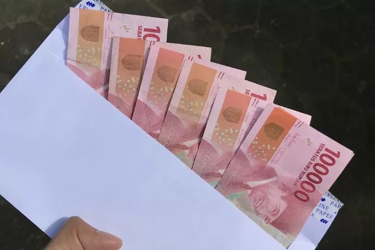 Lakukan hal ini agar bisa dapat THR di lebaran Idul Fitri