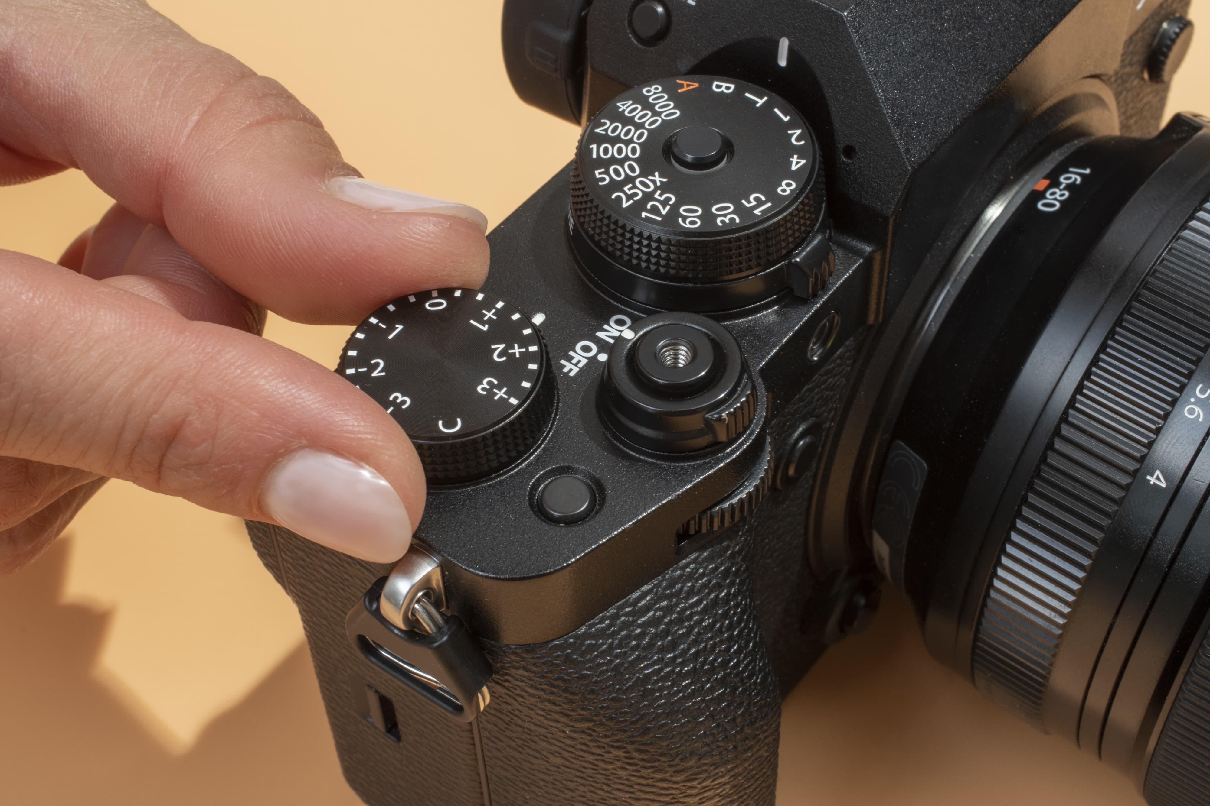 Kamera mirrorless ini jadi favorit gen Z