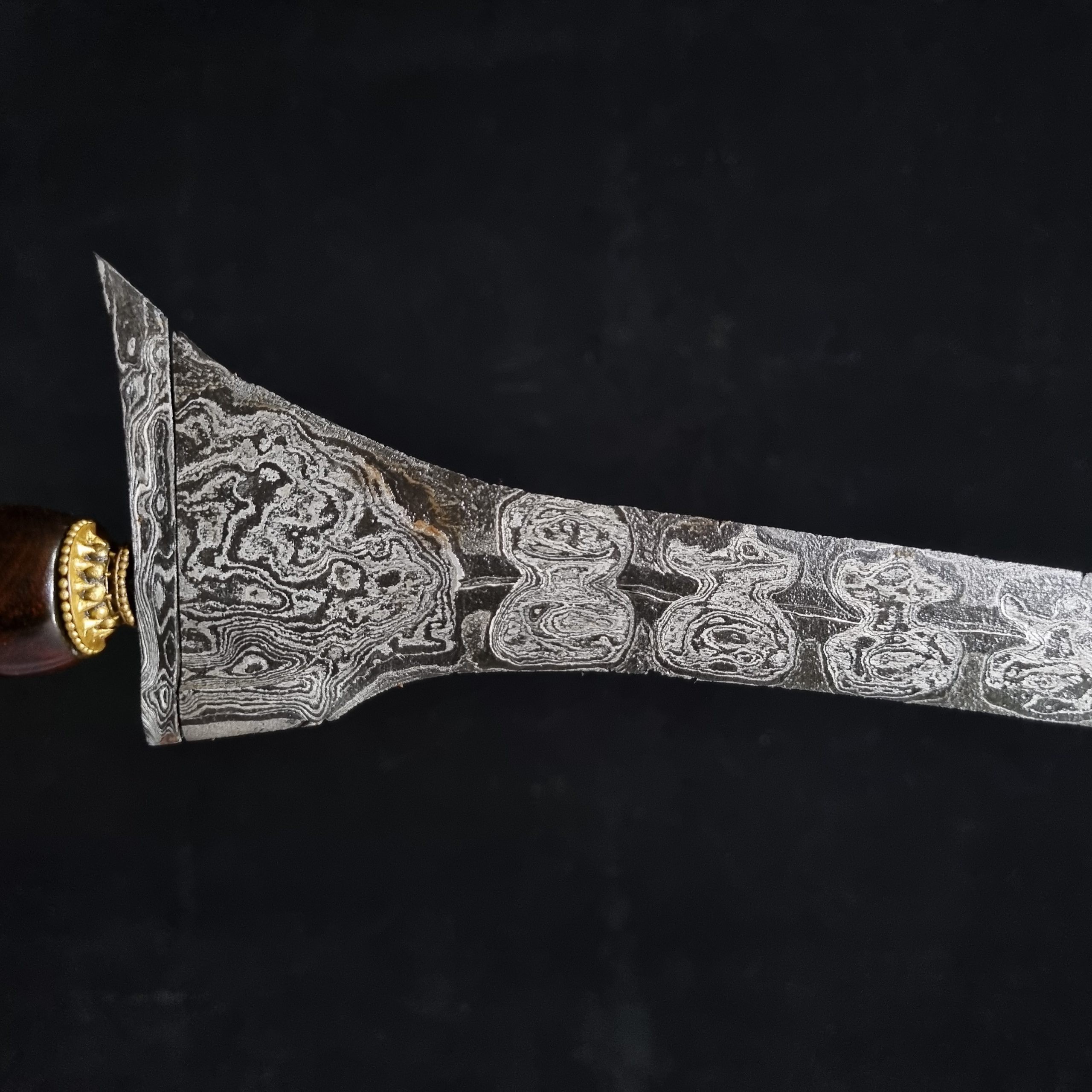 Keris Berpamor Kupu Tarung