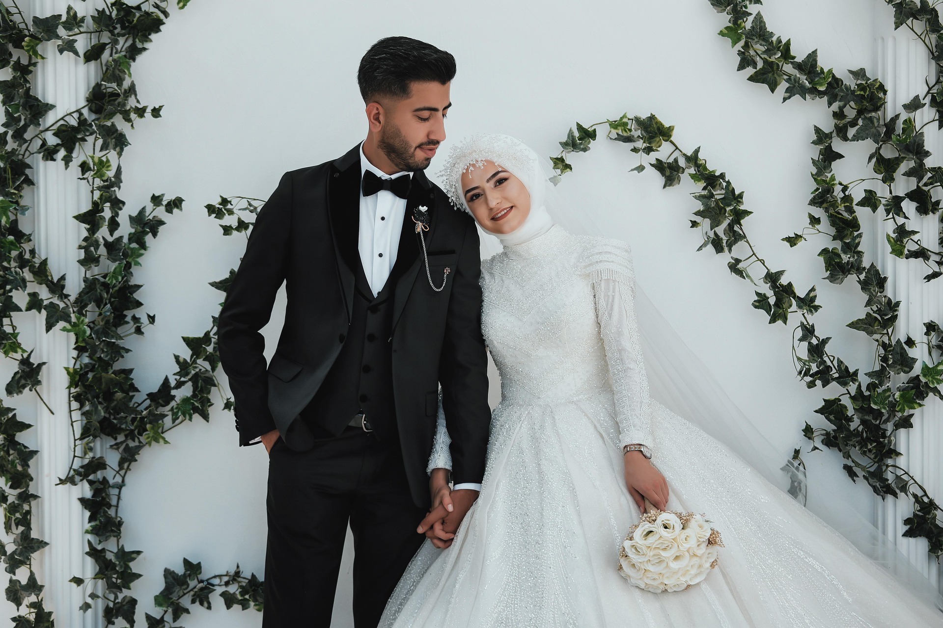 Ada banyak alasan seseorang menikah di bulan Syawal. (ORCAY ERTEM/PIXABAY)