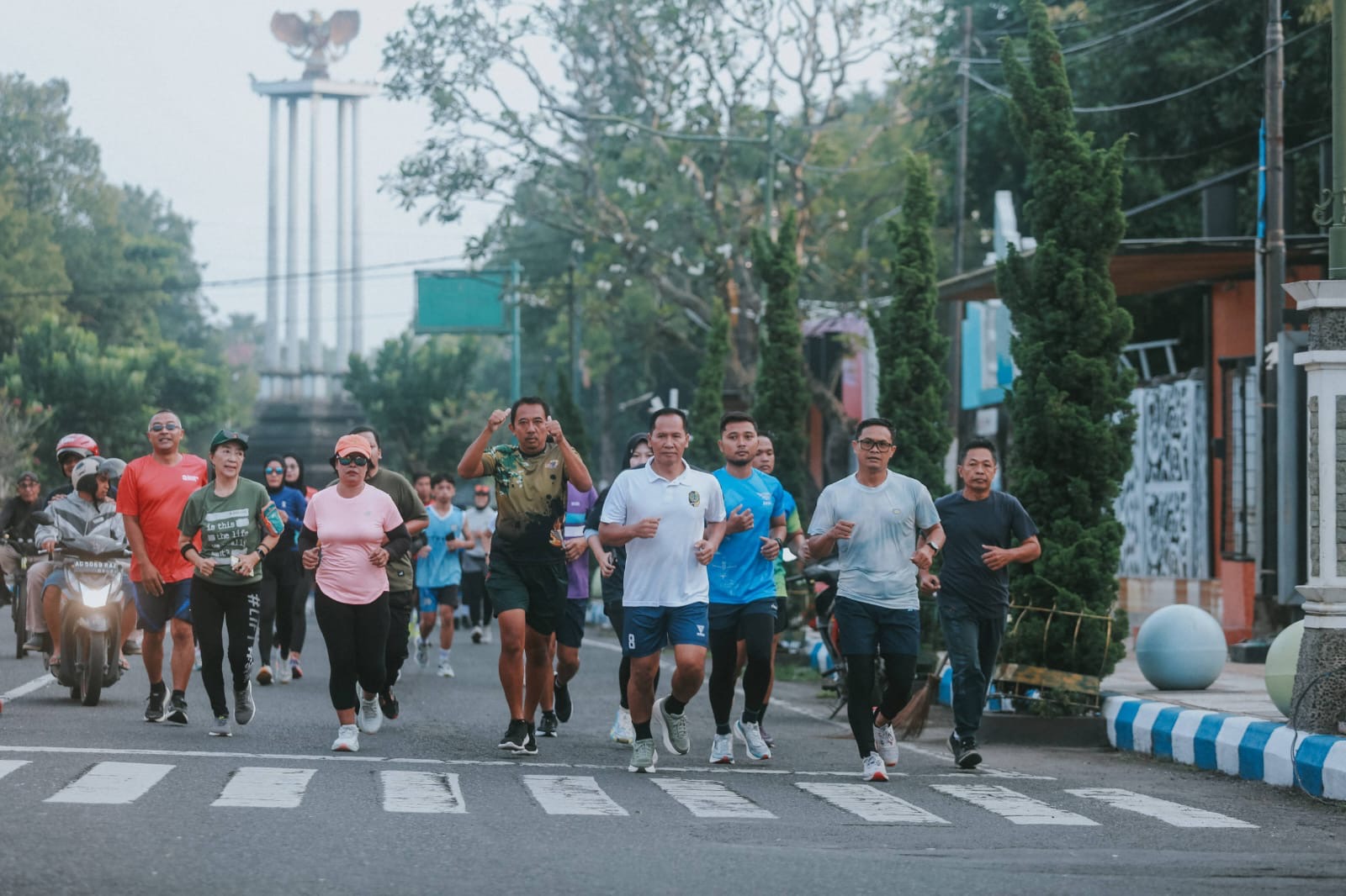 Wabup Ahmad Baharudin Lari Bareng Friday Running Community