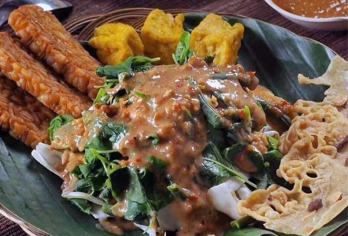 Jangan salah, inilah perbedaan nasi pecel asal Blitar, Tulungagung, dan Madiun