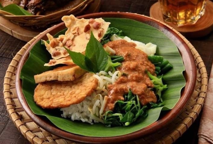 Inilah warung nasi pecel viral di Blitar, enak dan harganya murah