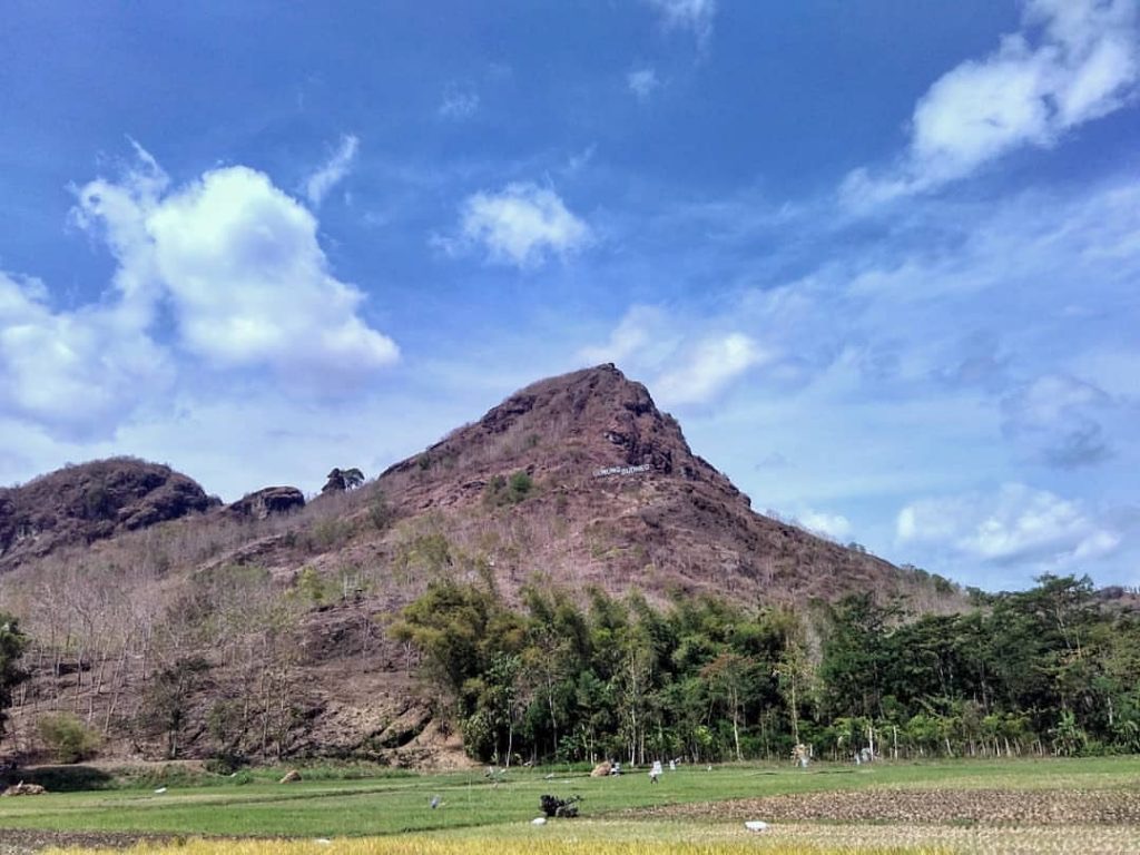 Gunung Budeg Tulungagung