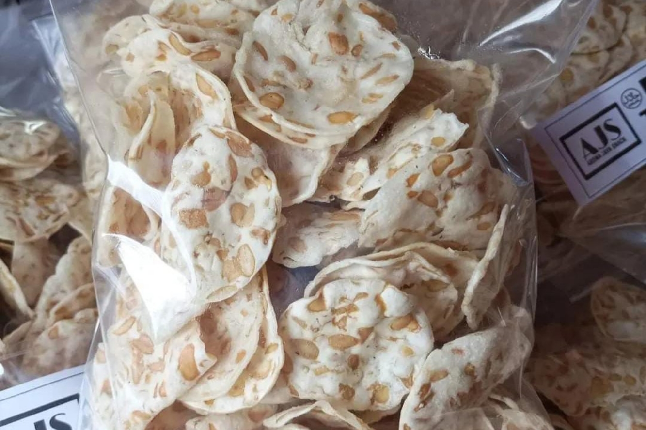 Di balik kerenyahanya, tempe keripik juga memiliki segudang manfaat. (ANTARAJAYASNACK)