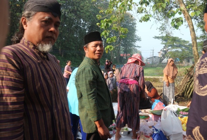 Prosesi ulur-ulur di Desa Ngentrong Tulungagung