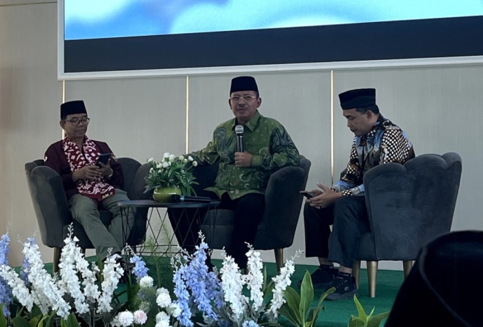 Kolaborasi lintas keilmuan dalam Focus Group Discussion (FGD) di MAN 2 Tulungagung. Para narasumber, guru, dan tokoh pendidikan berkomitmen memperkuat moderasi beragama dan karakter pelajar