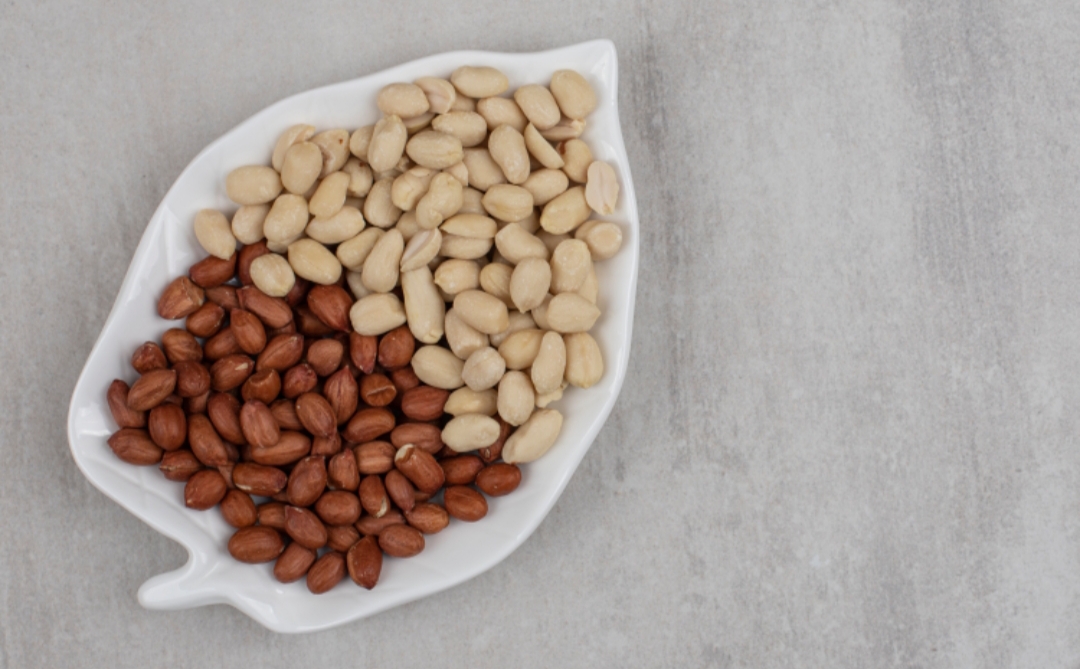 Camilan Diet Sehat yang Tidak Harus Buah @Azerbaijan_stockers (freepik.com)