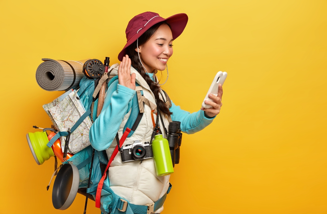 ilustrasi traveling @wayhomestudio (freepik.com)