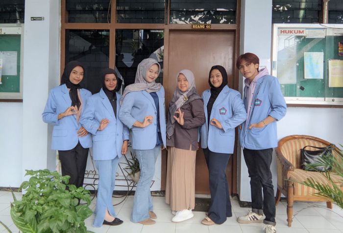 Berikut tim mahasiswa UNITA Tulungagung dalam membentuk sanggar Bodyflow