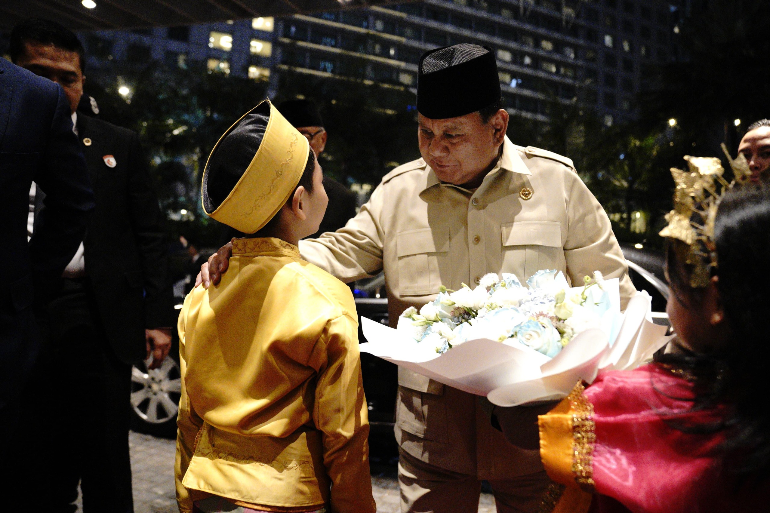 Presiden Prabowo Subianto tiba untuk menghadiri Konferensi Tingkat Tinggi (KTT) ke-49 ASEAN, di Kuala Lumpur, Minggu (25/5/2025).
