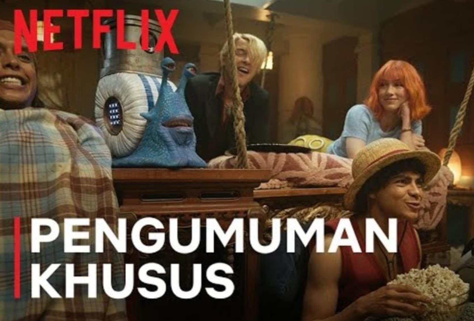Para pemeran utama live action One Piece terlihat antusias dalam teaser pengumuman spesial yang dirilis Netflix Indonesia pada 27 Mei 2025. Terlihat Luffy, Nami, Sanji, dan Usopp berkumpul bersama.
