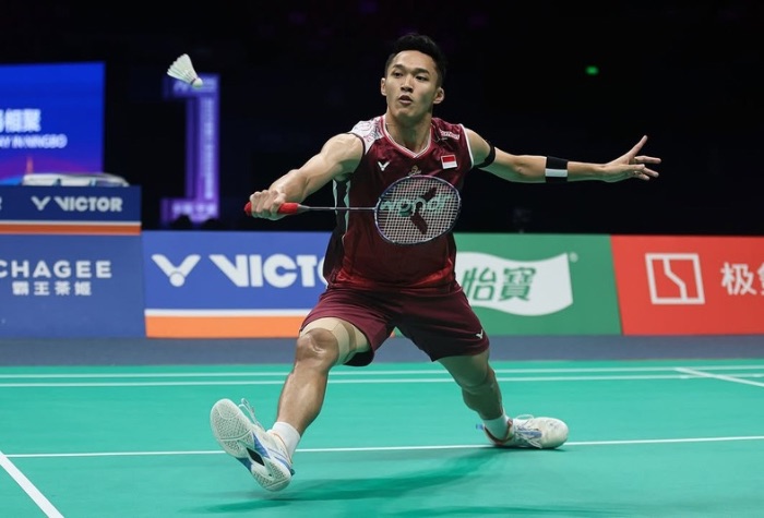 Leong Jun Hao bertekad kalahkan Jonatan Christie pada babak 16 besar Singapore Open 2025.