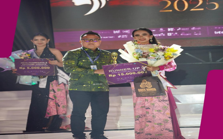 Piky Tita Christina, wakil dari Kabupaten Trenggalek, Jawa Timur, berhasil meraih posisi Runner-up 2 atau juara ketiga dalam ajang bergengsi Putri Otonomi Indonesia (POI) 2025.