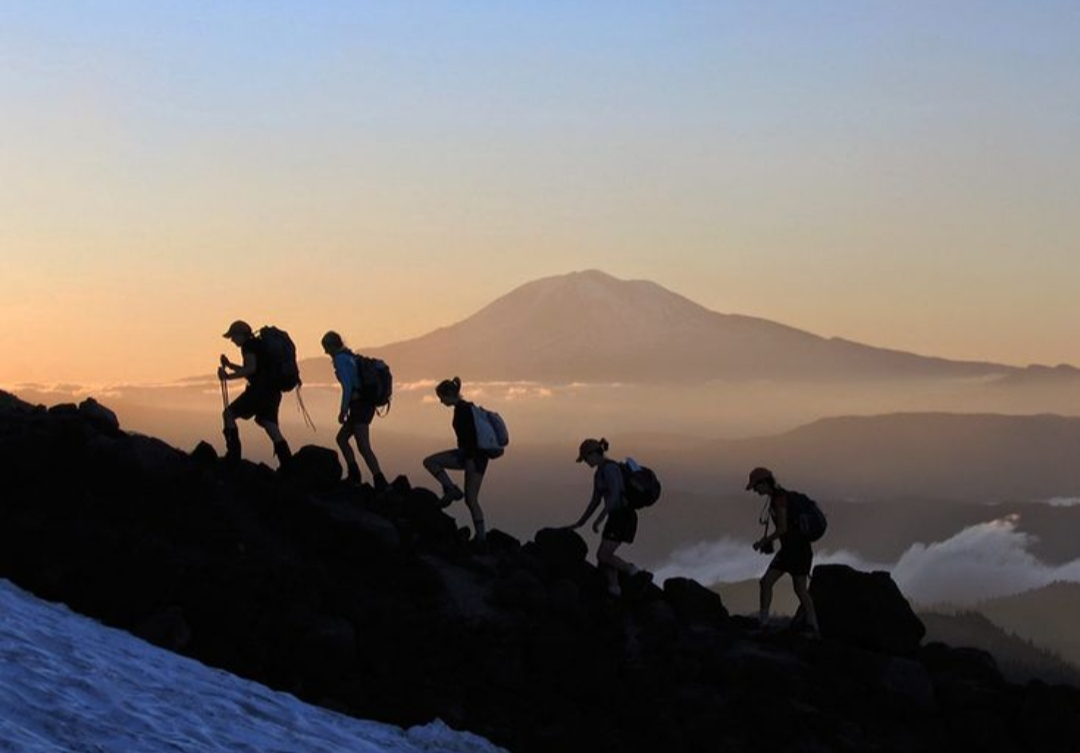 Di Tulungagung menyimpan banyak bukit dan gunung yang masih jarang dijamah oleh para pendaki.