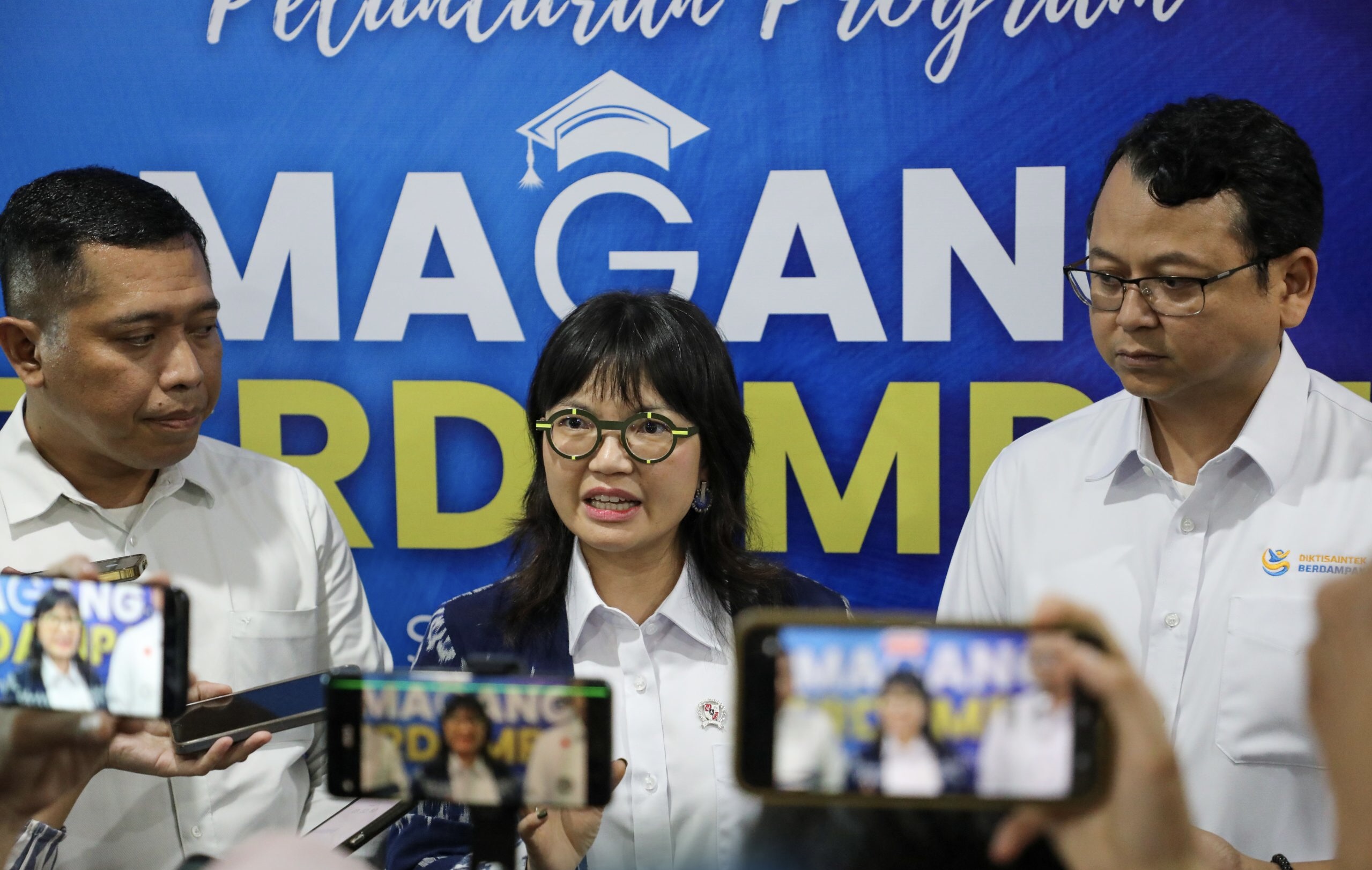 Program Magang Berdampak 2025 dari Kemendiktisaintek akan segera dibuka pada Juni 2025. Ada syarat dan jadwal yang perlu diperhatikan oleh mahasiswa.