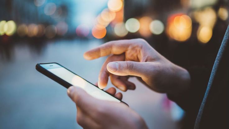 Dalam beberapa waktu terakhir, kasus voice phishing atau penipuan lewat telepon makin sering terjadi.
