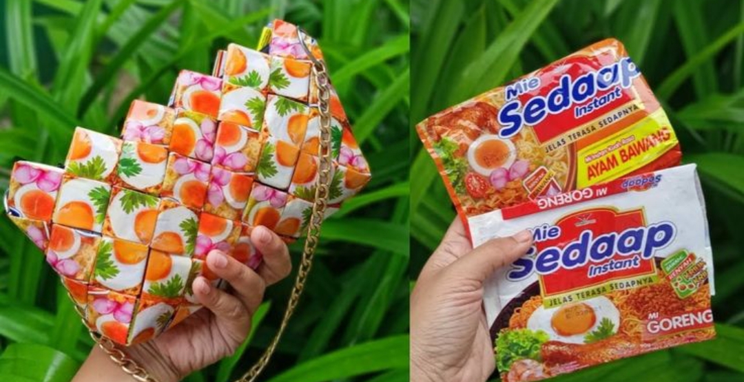 Liburan ke Tulungagung nggak lengkap tanpa bawa pulang oleh-oleh. dengan buatan sendiri bungkus makanan bisa dijamin bermanfaat dan kreatif.