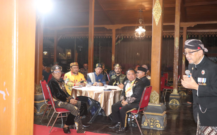 Dewan Pertimbangan Persatuan Purnawirawan Angkatan Laut (PPAL) Rayon Tulungagung, Harry Yuwono.