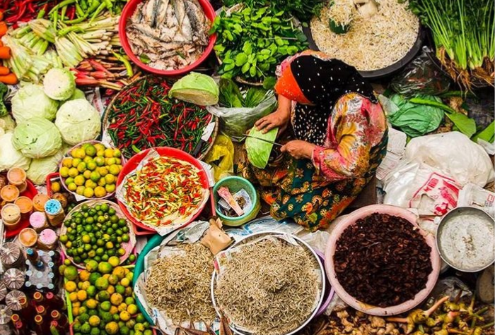 Harga sembako naik di Tulungagung jelang Juli 2025, beras hingga minyak goreng mengalami kenaikan.